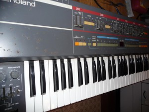 Roland Juno 106